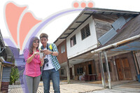 Anah Rais Long House