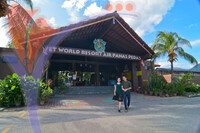 Wet World Waterpark Pedas