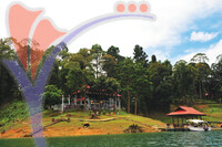 Kenyir Lake