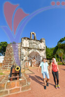 Porta De Santiago A Farmosa