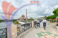 Cycling in Dataran Putra, Putrajaya