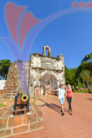 Porta De Santiago A Farmosa