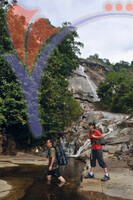 Gunung Stong