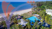 Palm Beach Resort, Labuan